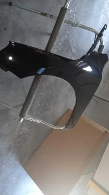 Volvo S60 2016 guardabarros izquierdo negro usado OEM 23347 - 96 k millas Foto 1 de 4