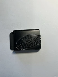 Vans Off the Wall trinquete gris metalizado logotipo hebilla de cinturón - Imagen 1 de 6