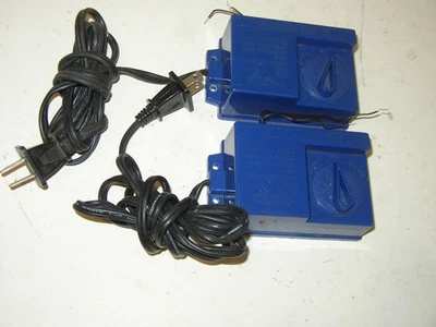 2 HO Hobby Transformer Life-Like  model 390-J AC & DC  Tested Good - Image 1 of 4