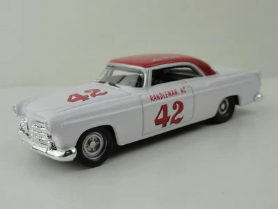 Racing Champions 1999 5 décadas de Petty 1/64 1955 Lee Petty #42 Chrysler suelto Foto 1 de 4