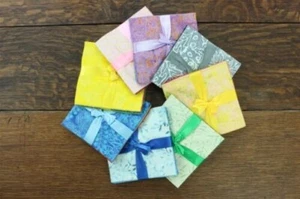 Stoff Anhänger Packung Bündel Baumwolle Basteln Vor Schnitt Quilten Patchwork - Picture 1 of 63