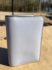 Coach raffiniertes Kalbsleder Ausweis Geldbörse CJ728 grau blau 128 $ - Bild 1 von 7