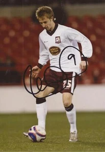 NORTHAMPTON: DEAN BOWDITCH SIGNED 6x4 ACTION PHOTO+COA - Picture 1 of 1