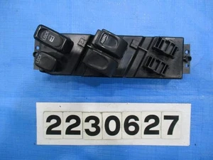 Isuzu Bighorn UBS25DW Power Window Switch OEM Genuine Used - Picture 1 of 3