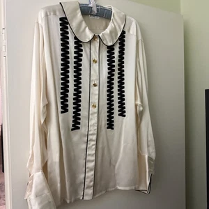 CHANEL Vintage Womens Silk Button Up Top Blouse. Well Marked Buttons Black Trim - Picture 1 of 20