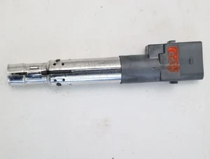 Zündspule Zylinder 4 Audi A3 Sportback 8P R1001S00100 NGK 3.2 184 KW 250 PS - Picture 1 of 3