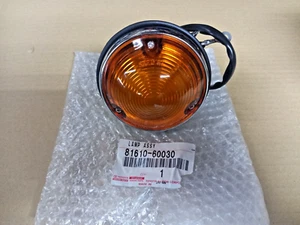 LUZ DE GIRO FJ40 FJ25 FJ43 FJ45 TOYOTA LAND CRUISER MARCADOR DE LÁMPARA FABRICANTE DE EQUIPOS ORIGINALES 1 pieza - Imagen 1 de 11
