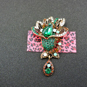 Betsey Johnson Fashion Green Crystal Rhinestone Rose Flower Charm Brooch Pin 