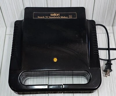 Vintage Salton Snack ‘N’ Sandwich Maker SA-4, Non-Stick, Black Tested Works - Image 1 of 4
