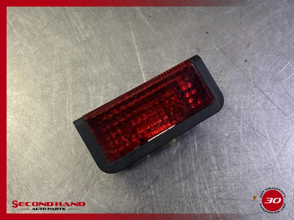 2010-2015 BMW 650i 750i Trunk Lid Rear Hatch Lamp Courtesy Light F01 F02 F06 - Image 1 of 4