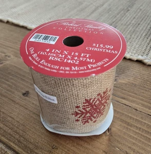 Burlap Ribbon with Red Snowflakes Wired Edges Christmas RSC 1402 4" x 15 ft. - Picture 1 of 5