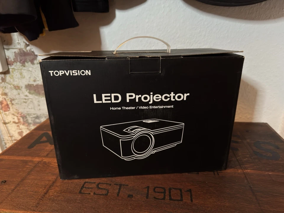 Topvision LED Beamer Heimkino - Bild 1 von 3