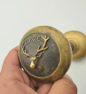 1 SET OF 2 ANTIQUE BRASS BPOE ELKS STAG DOOR KNOBS #1 - Picture 1 of 15