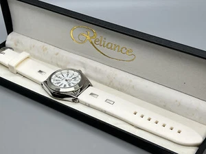 NEW VINTAGE: RELIANCE BY CROTON SPORT WHITE RUBBER BAND FINE WATCH - Picture 1 of 12