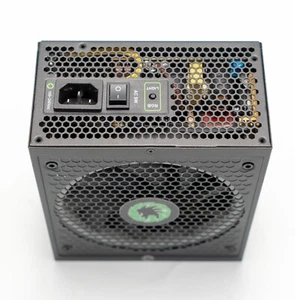 Game Max RGB 1050W 80 Plus Gold Modułowy zasilacz komputerowy PC PSU - Zdjęcie 1 z 4