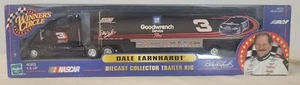 2001 1:64 Winners Circle #3 Dale Earnhardt GM Goodwrench Hauler - Picture 1 of 5