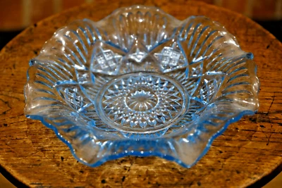 Vintage Pressed Glass Bowl Blue Tint Starburst Pattern – Possibly Bagley 1930s - Image 1 of 4