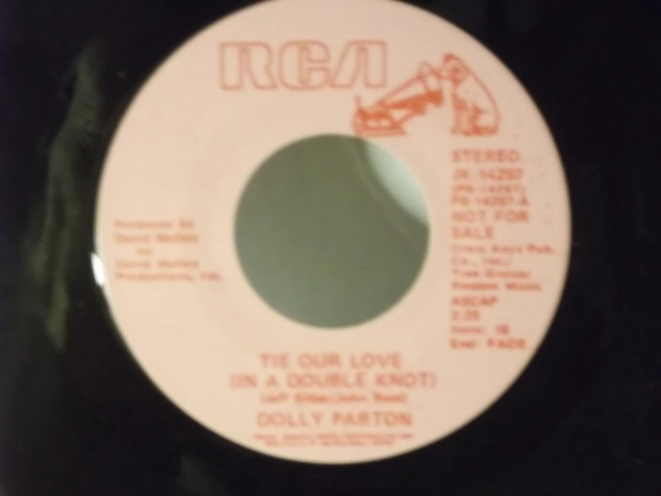 Dolly Parton,RCA PB-14297"Tie Our Love(In A Double Knot)"US,7"45,1985 PROMO,Mint - Image 1 of 2
