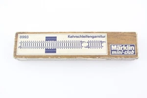 8993 Sweeping Set Sweeping Track Märklin Z Scale OVP +Top+ - Picture 1 of 1