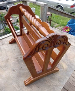 Oak Carved Magazine Rack / Magazine Stand  (MR-129) - Picture 1 of 2