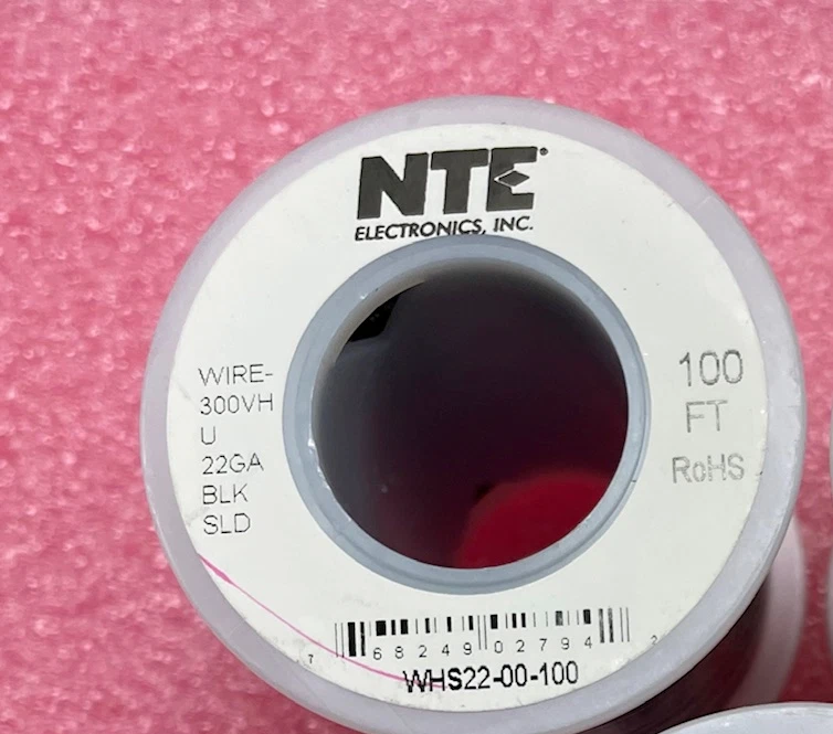 Fio de conexão sólido NTE WHS22-00-100 22AWG calibre preto 100 pés UL1007 300V - Imagem 1 de 1