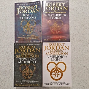 Robert Jordan Wheel of Time Books LG Paperback Book Bundle Issues 11, 12, 13, 14 - Picture 1 of 10