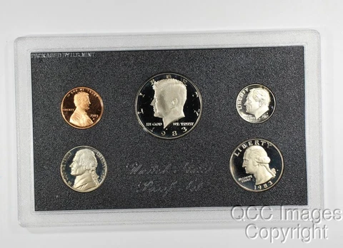 1983 San Francisco Proof Set / Original Mint Packaging / No Stickers or Writing Cover