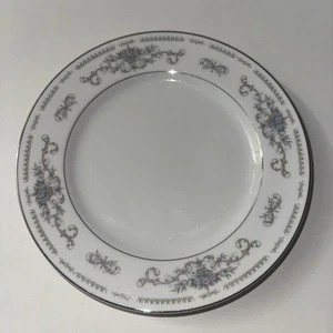 Fine Porcelain China Diane Japan Dinner Dessert Appetizer Salad Plates 7 1/2” - Picture 1 of 4