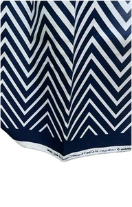 1 Yd Navy Blue Fabric Ombre Chevron Border Print V Style & Co/Moda - Picture 1 of 4