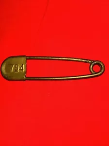 Spilla di sicurezza vintage 4,5 pollici ottone RISDON KEY-TAG lavanderia militare - Foto 1 di 3