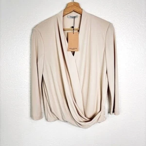 Top nuovo con etichette MM LAFLEUR The Deneuve 4.0 in champagne taglia small - Foto 1 di 8