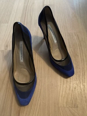 Zapatos de salón DVF Diane Von Furstenberg Darlena azul real gamuza negro talla 6 Foto 1 de 4