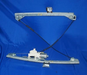 2007-2013 Chevy GMC Cadillac Front Right Glass Window Regulator W/Motor OEM - Picture 1 of 11