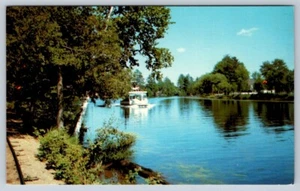 Postal Kris Kringle River Boat, Santa's Village, Bracebridge Muskoka Ontario - Imagen 1 de 2