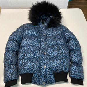 Appaman Mädchen Gr. 12 Puffer Mantel mit Fell gefütterte Kapuze - Metallic Blau Animal Print - Bild 1 von 9