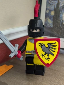 3D Printed Generic Knight Large Scale 8.5"- 9.5" Minifigure - Picture 1 of 7