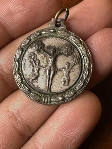 Vintage Cheerleading Medaille Anhänger silberfarben #3B - Bild 1 von 3