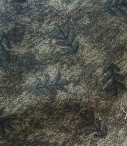 Sewing Fabric Clothworks Farmyard Snowfolk Spruce Pine Green 1ydX45" Cotton - Picture 1 of 3