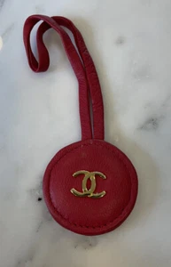 Authentic Vintage Chanel CC Red Lambskin Leather Bag Charm Gold Hardware - Picture 1 of 5