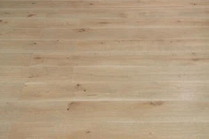 White Washed Oak - 190mm/14mm -Engineered Flooring; 44£ sqm, Brushed + Lacquered - Picture 1 of 9