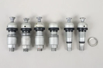 PORSCHE 991 GT3 R Ventil-Set Felge 9R636130200 6 Ventile,teilweise unvollständig - Image 1 of 4