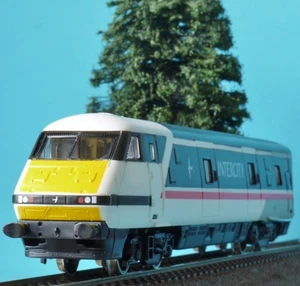 HORNBY MK4 DVT BR SCHWALBENLACKIERUNG aus INTERCITY 225 ZUG-SET R824 NICHT ANGETRIEBEN - Bild 1 von 5
