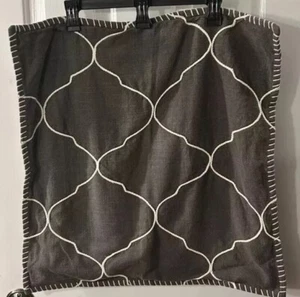 Pottery Barn Gray Tile Embroidered Cotton Pillow Cover 22 x 22 EUC - Picture 1 of 8