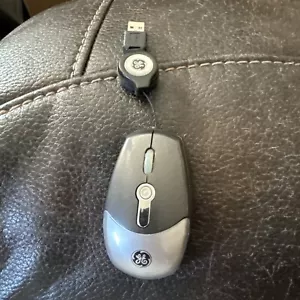 General Electric 98094 Black Portable USB Retractable Mini Optical Mouse (139) - Picture 1 of 6
