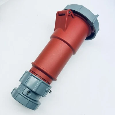 Mennekes ME530C6W-60843 Watertight Connector Plug - Image 1 of 4