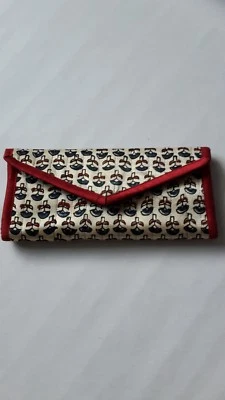 Womens Indian handcrafted multicoloured printed 3 fold envelope purse/clutch  - Image 1 of 4