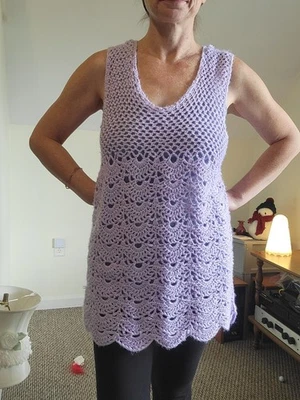 Vestido sin mangas lila púrpura crochet ¡Bonito! Foto 1 de 4