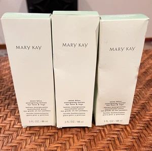 MARY KAY MINT BLISS ENERGIZING SET OF 3 LOTION FOR FEET AND LEGS - NIB - Picture 1 of 7