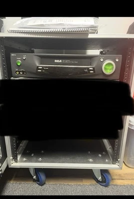 RCA Hi-Fi Stereo AccuSearch 4-Head VHS HQ Video Player / Recorder VR706HF   - Image 1 of 2