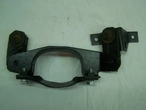 Corvette 1982 solo suspensión de escape de chasis medio en excelente estado. OE GM - Imagen 1 de 5